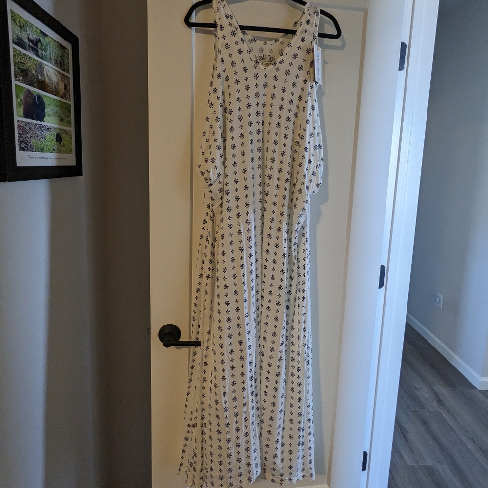 Latched mama size small cocoon dress